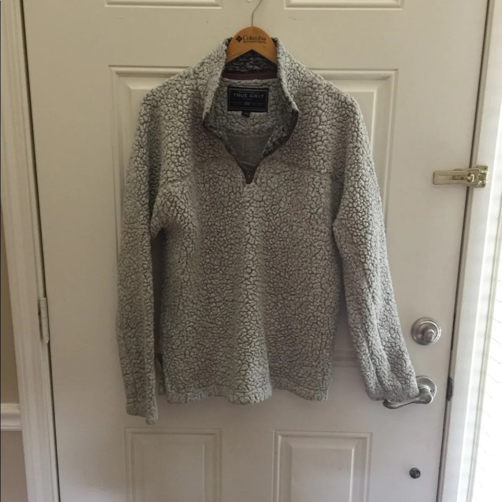 True grit pullover XS